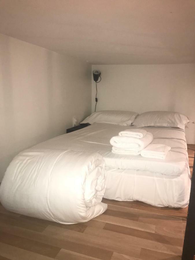 Parisian Cosy Flat Διαμέρισμα Εξωτερικό φωτογραφία